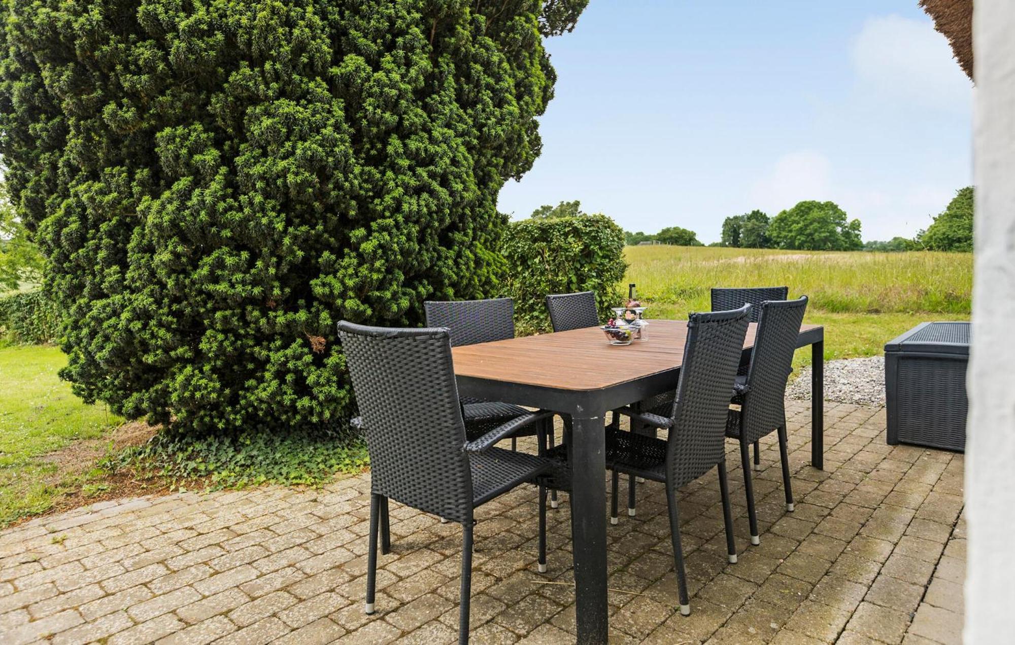 Lovely Home In Augustenborg With Wifi Asserballeskov Extérieur photo